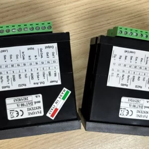Đầu cân điện tử DAT700A Analog – Giải pháp truyền tín hiệu 4–20mA/ 0-10V ổn định cho hệ thống cân công nghiệp 3 Mặt sau đầu cân điện tử Pavone Sistemi model DAT 700/A hiển thị tem sơ đồ đấu nối loadcell và đầu ra analog 4-20ma 0-10v
